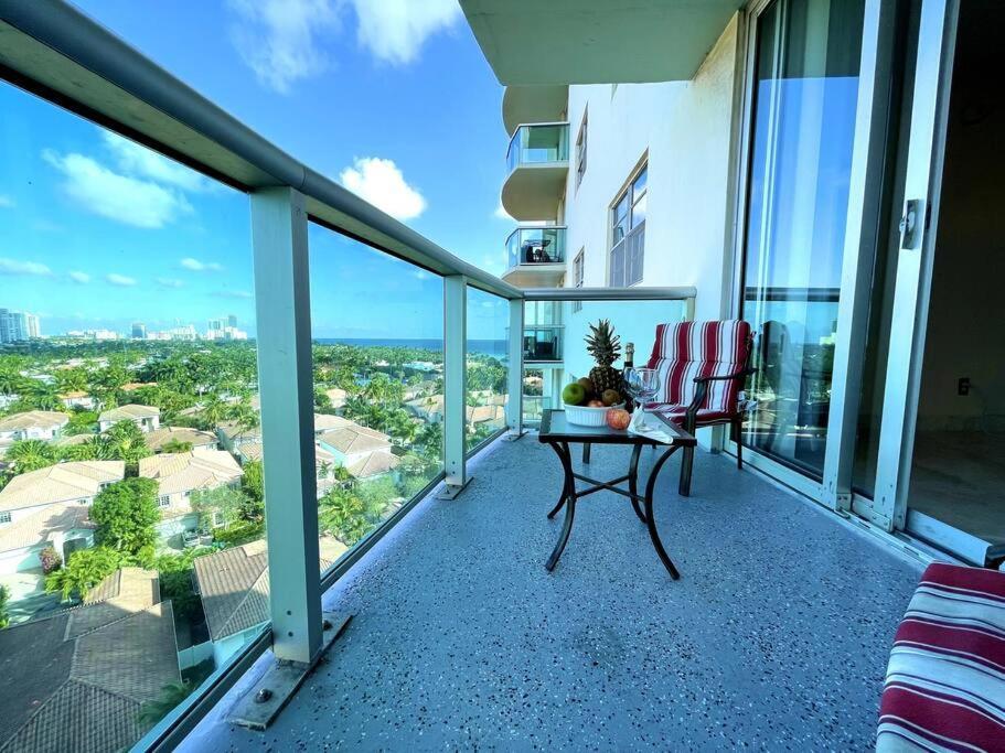 Miami Holiday Apartments サニーアイルズビーチ エクステリア 写真